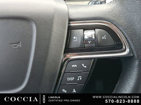 Certified 2023 Lincoln Nautilus AWD image 22