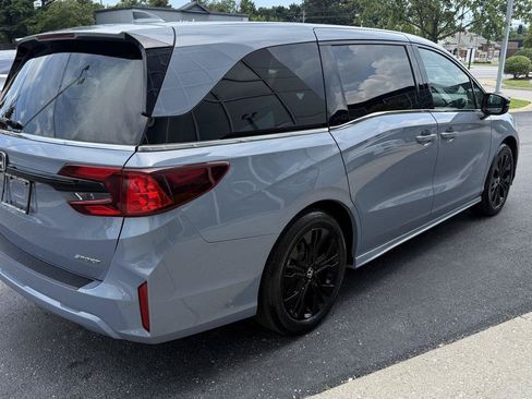 Used 2025 Honda Odyssey Sport-L image 7