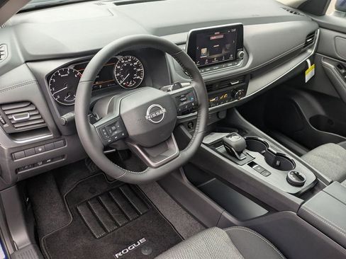 New 2026 Nissan Rogue SV w/ Cold Weather Package image 9