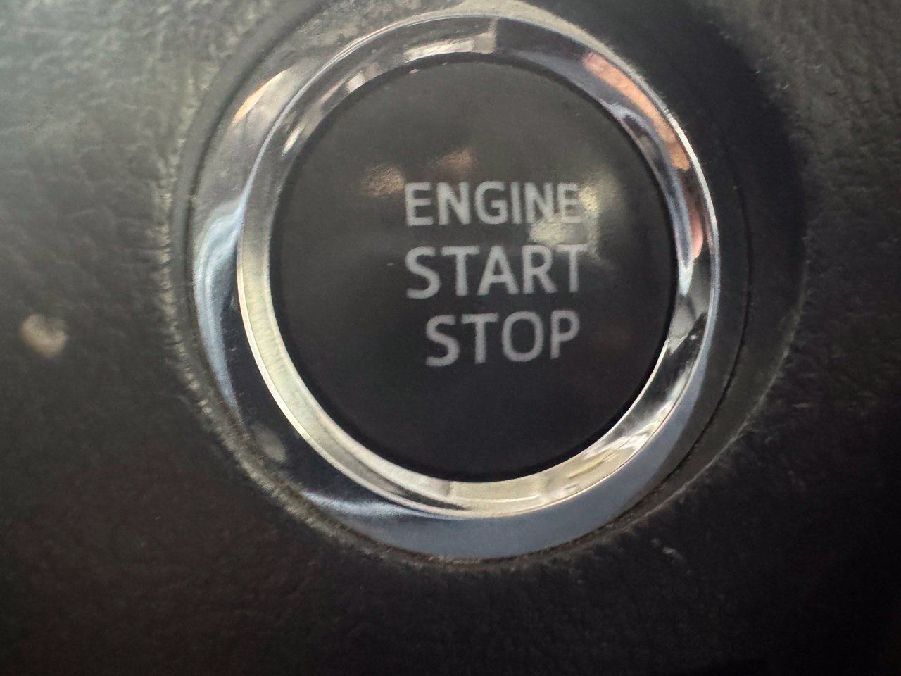 Used 2021 Toyota 4Runner SR5 AWD/4WD image 18