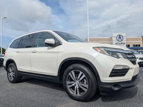 Used 2017 Honda Pilot EX-L image 4