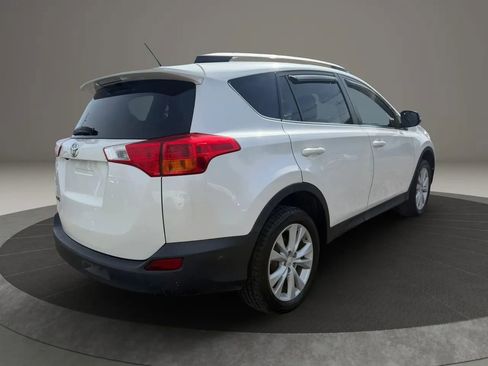 Used 2014 Toyota RAV4 Limited w/ Technology Package AWD/4WD image 5
