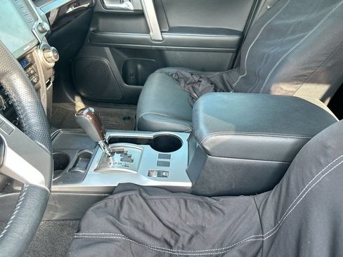 Used 2024 Toyota 4Runner Limited RWD image 30