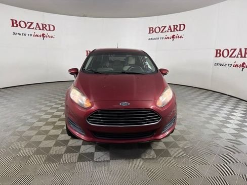 Used 2016 Ford Fiesta SE w/ Cold Weather Package FWD image 2