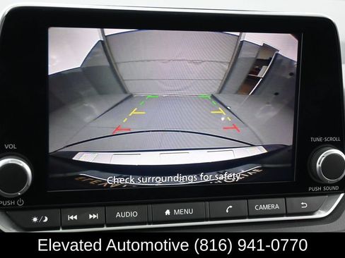 Used 2024 Nissan Rogue SV w/ SV Premium Package AWD/4WD image 10
