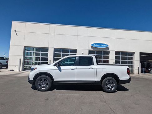 New 2026 Honda Ridgeline TrailSport image 7