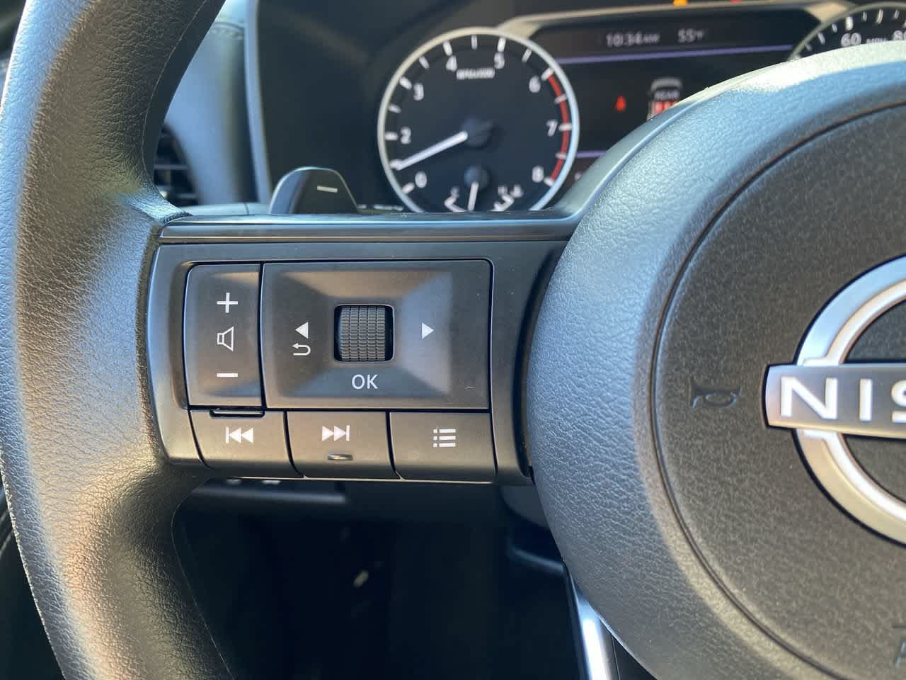 Used 2024 Nissan Rogue SV AWD/4WD image 20