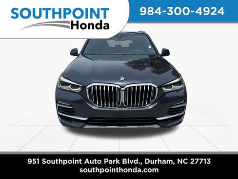 Used 2019 BMW X5 xDrive40i w/ Premium Package 2 AWD/4WD image 2