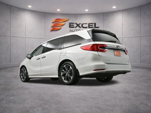 Used 2023 Honda Odyssey Elite image 39