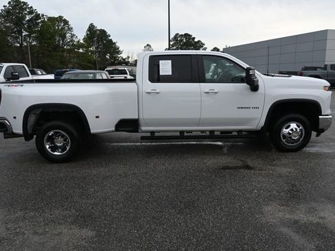 Used 2025 Chevrolet Silverado 3500 LT w/ All Star Edition image 6