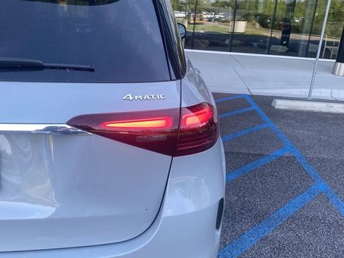 Certified 2024 Mercedes-Benz GLE 450 4MATIC image 11