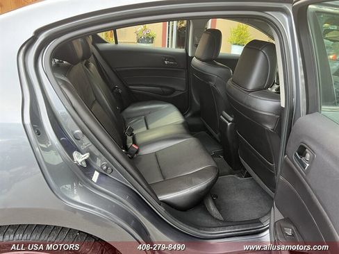 Used 2013 Acura ILX w/ Technology Package FWD image 24