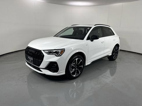 Used 2025 Audi Q3 2.0T Premium Plus w/ Premium Plus Package image 5
