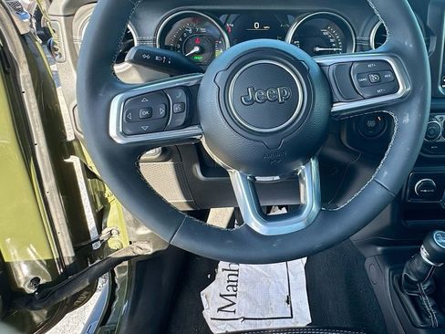 Used 2023 Jeep Wrangler Unlimited Sahara w/ Cold Weather Group AWD/4WD image 12