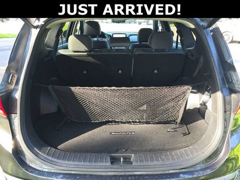Used 2023 Hyundai Santa Fe SEL FWD image 6