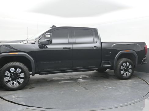 Used 2024 GMC Sierra 2500 Denali w/ Denali Reserve Package AWD/4WD image 7