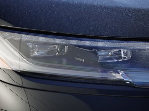 New 2026 Land Rover Range Rover Velar Dynamic SE image 7