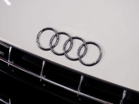 Used 2010 Audi R8 V10 image 12