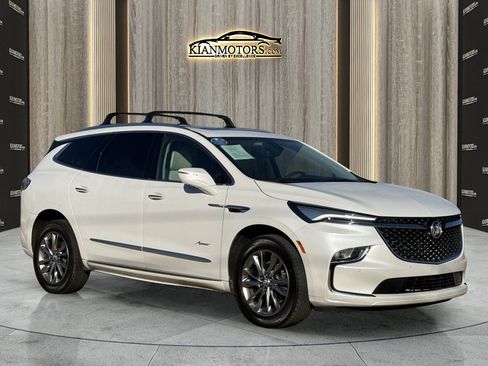 Used 2024 Buick Enclave Avenir w/ LPO, Hit The Road Package image 1