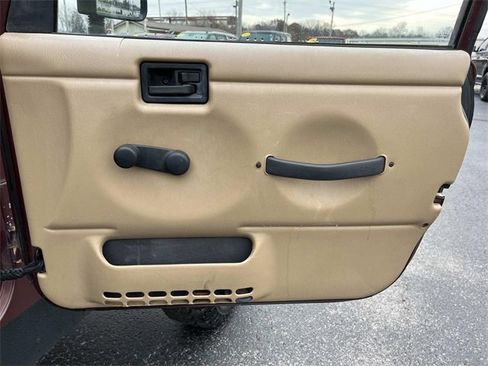 Used 2001 Jeep Wrangler Sport image 14