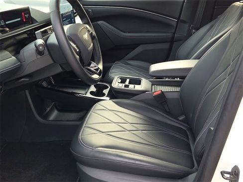 Used 2025 Ford Mustang Mach-E Select w/ Comfort Package Lite image 17