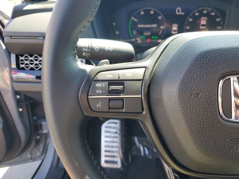 Certified 2025 Honda Accord Sport image 24