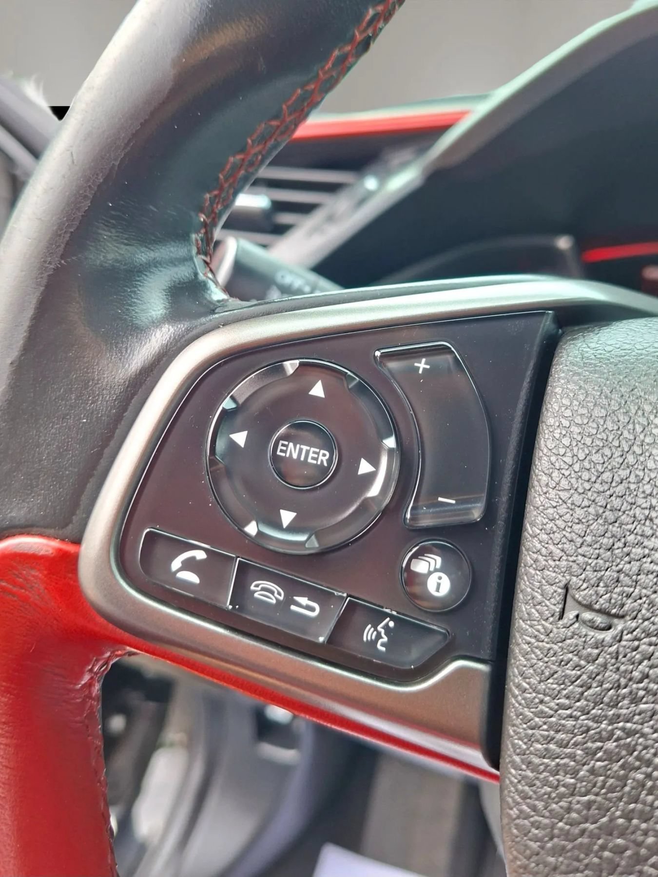 Used 2019 Honda Civic Type R image 26