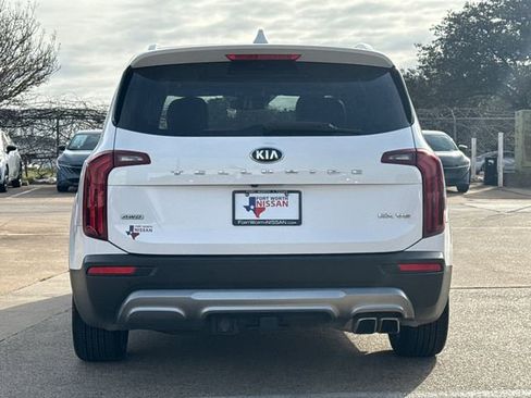 Used 2021 Kia Telluride EX w/ EX Premium Package image 8
