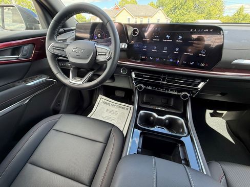 New 2026 Chevrolet Traverse Z71 AWD/4WD image 23