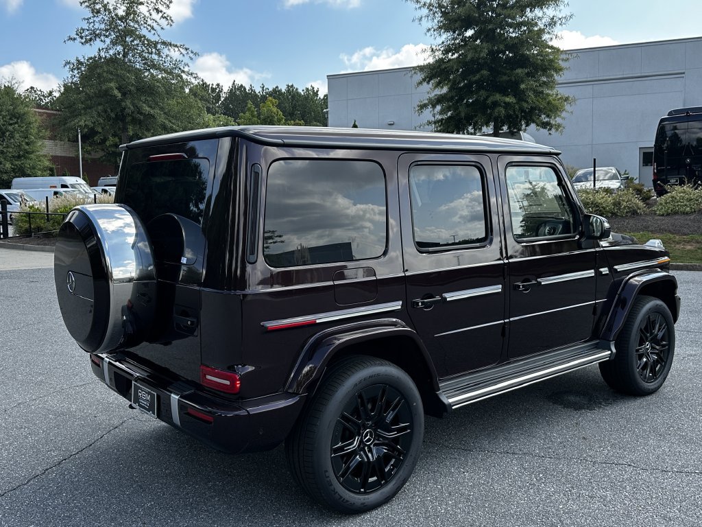 New 2027 Mercedes-Benz G 580 e image 8