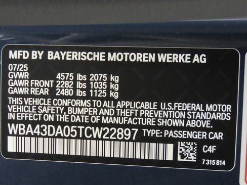 Used 2026 BMW 430i Coupe w/ Premium Package RWD image 30
