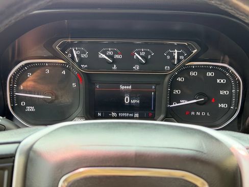 Used 2022 GMC Sierra 2500 SLT w/ SLT Convenience Package AWD/4WD image 20