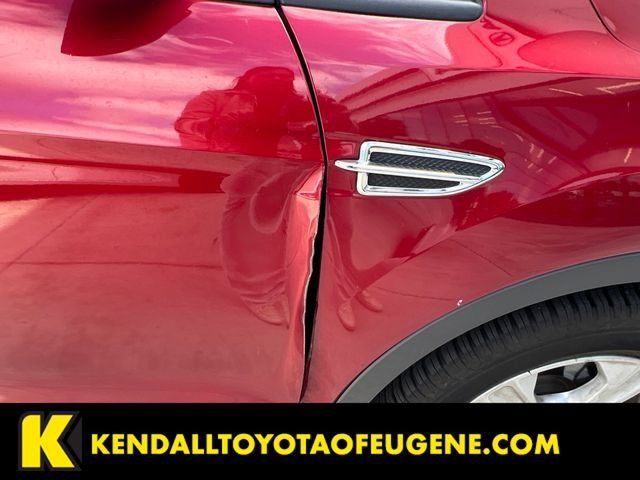Used 2016 Ford Escape SE w/ SE Leather Comfort Package AWD/4WD image 16