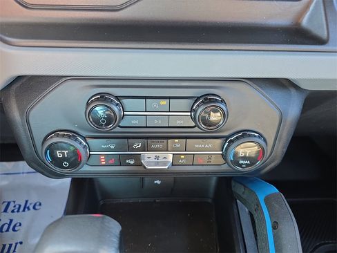 Certified 2023 Ford Bronco Black Diamond image 26