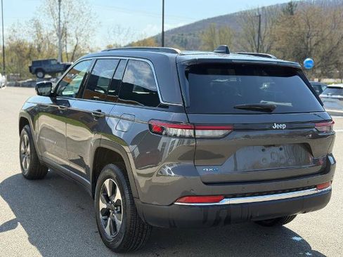 Used 2024 Jeep Grand Cherokee Limited 4xe AWD/4WD image 4