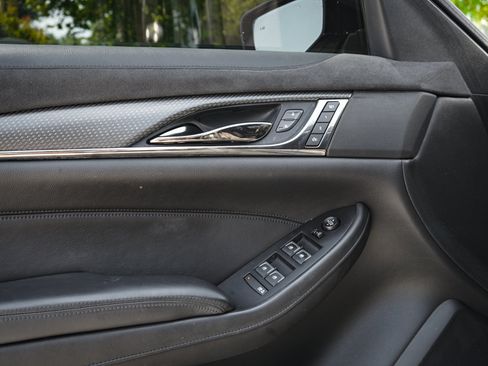 Used 2019 Cadillac CTS V w/ Carbon Fibre Package RWD image 14