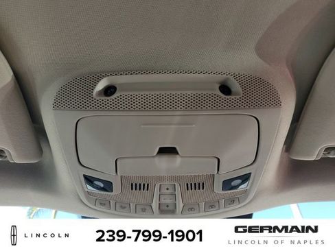 Used 2020 Lincoln Navigator Reserve w/ Luxury Package image 35