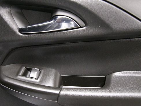 Used 2024 Chevrolet TrailBlazer ACTIV w/ Convenience Package AWD/4WD image 24
