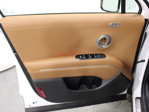 Used 2026 Hyundai Palisade Calligraphy AWD/4WD image 6