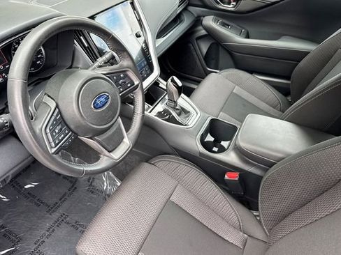 Used 2024 Subaru Outback Premium AWD/4WD image 10