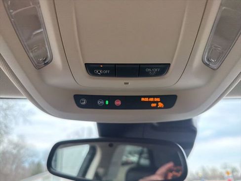 Certified 2023 Buick Envision Preferred image 32