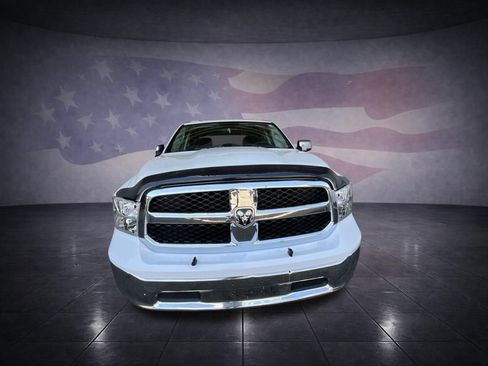 Used 2022 RAM 1500 Classic SLT RWD image 8