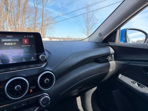 Used 2025 Nissan Sentra SV image 33