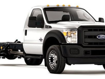 Used 2011 Ford F550 4x4 Regular Cab Super Duty w/ Payload Upgrade Pkg