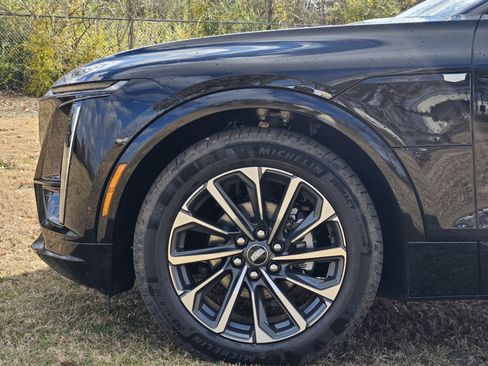 New 2026 Cadillac Lyriq Sport image 6