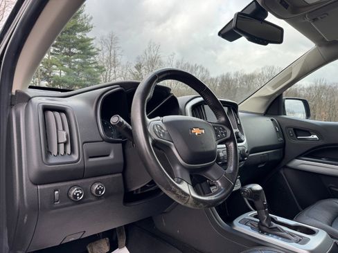 Used 2015 Chevrolet Colorado LT image 14