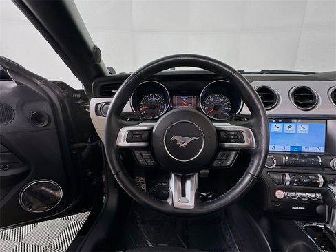 Used 2016 Ford Mustang GT Premium image 13