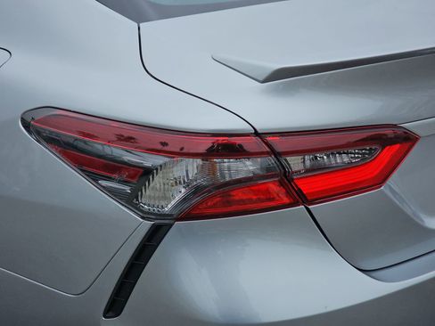 Used 2023 Toyota Camry SE FWD image 32