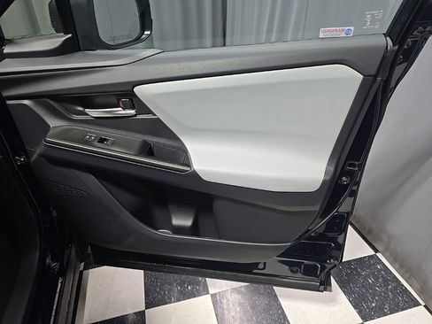 New 2026 Subaru Solterra Premium image 6