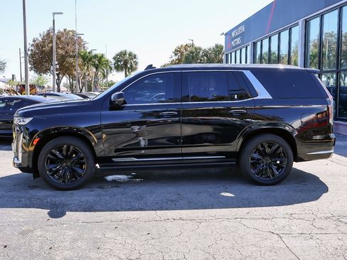 Used 2021 Cadillac Escalade Premium Luxury Platinum image 24